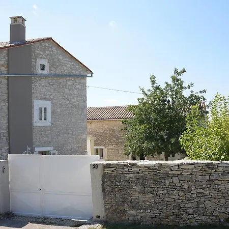 Heritage Casare With Pool And Lounge Area Hotel *